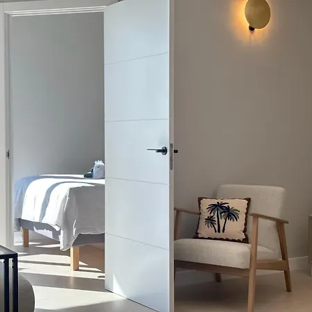 Ocean Sounds, La Roca, 2 Bdr, Pool, Lift Appartement